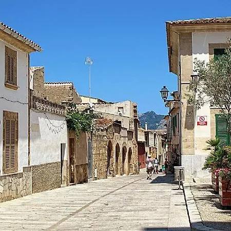 Can Llobera Villa